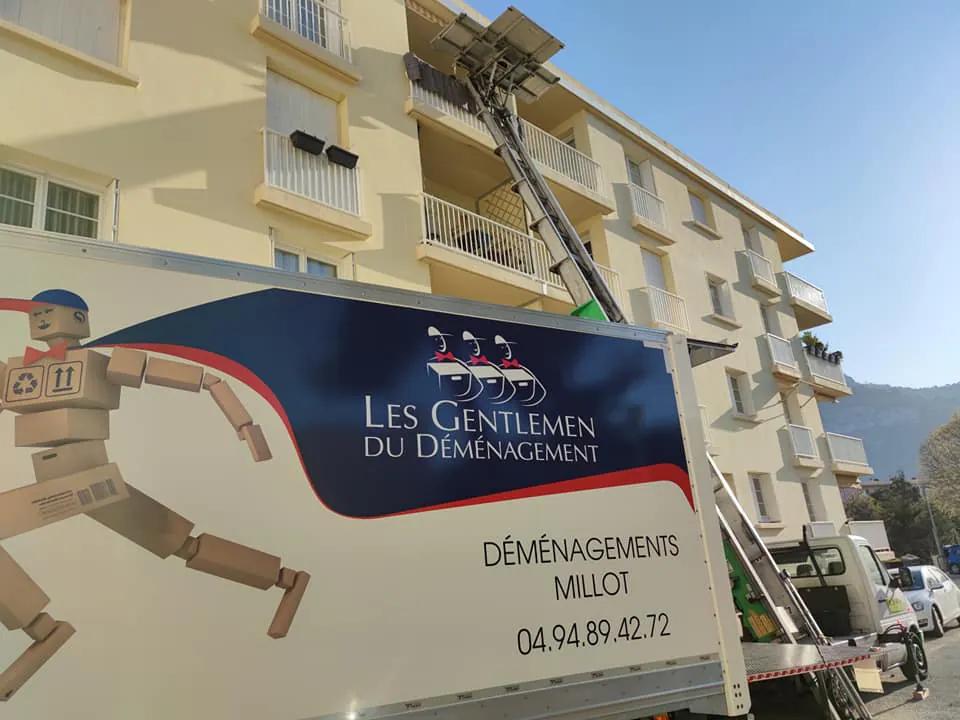 Cartons de déménagement gratuits récupération